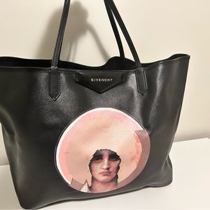 Givenchy Black Madonna Print Large Coated Canvas Antigona Shopping Tote